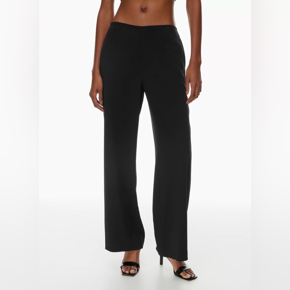 Aritzia Babaton Mid Rise Dress Pant